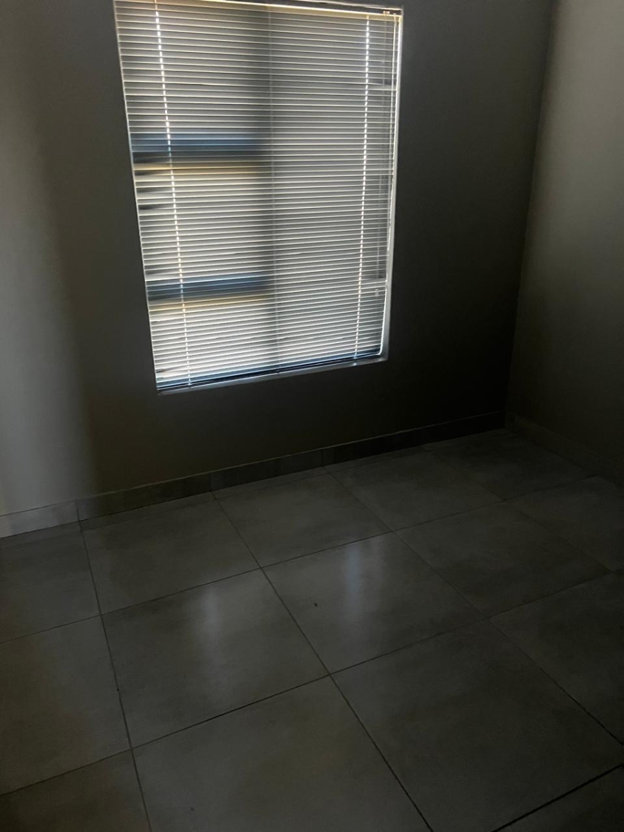 To Let 3 Bedroom Property for Rent in Ellaton North West